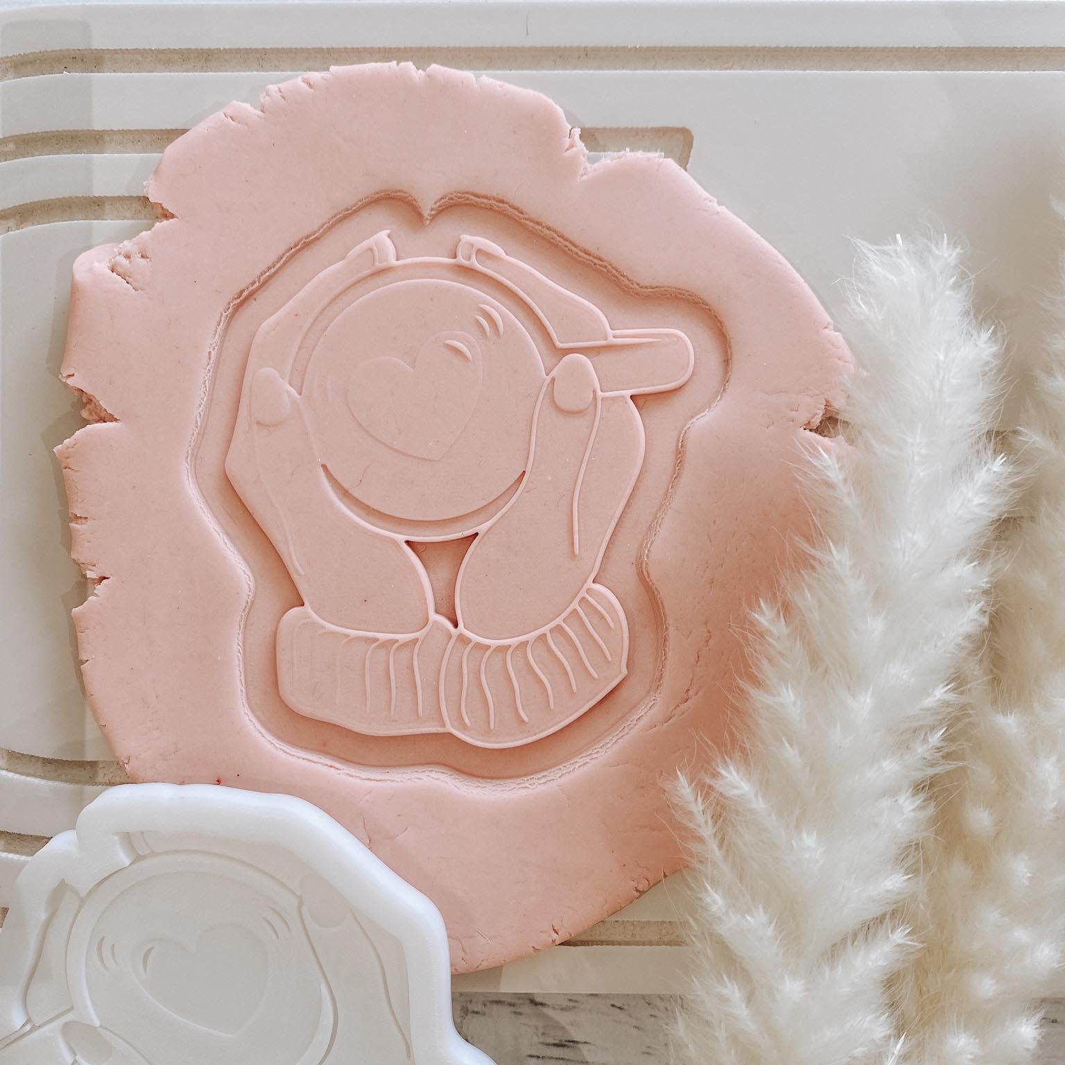 Tea / coffee mug stamp and cutter